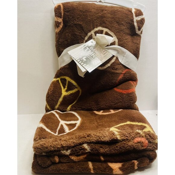 Baby Thro Decorative Throw Blanket 30x40 Inches Peace Symbols Brown Blanket NEW - Picture 1 of 6